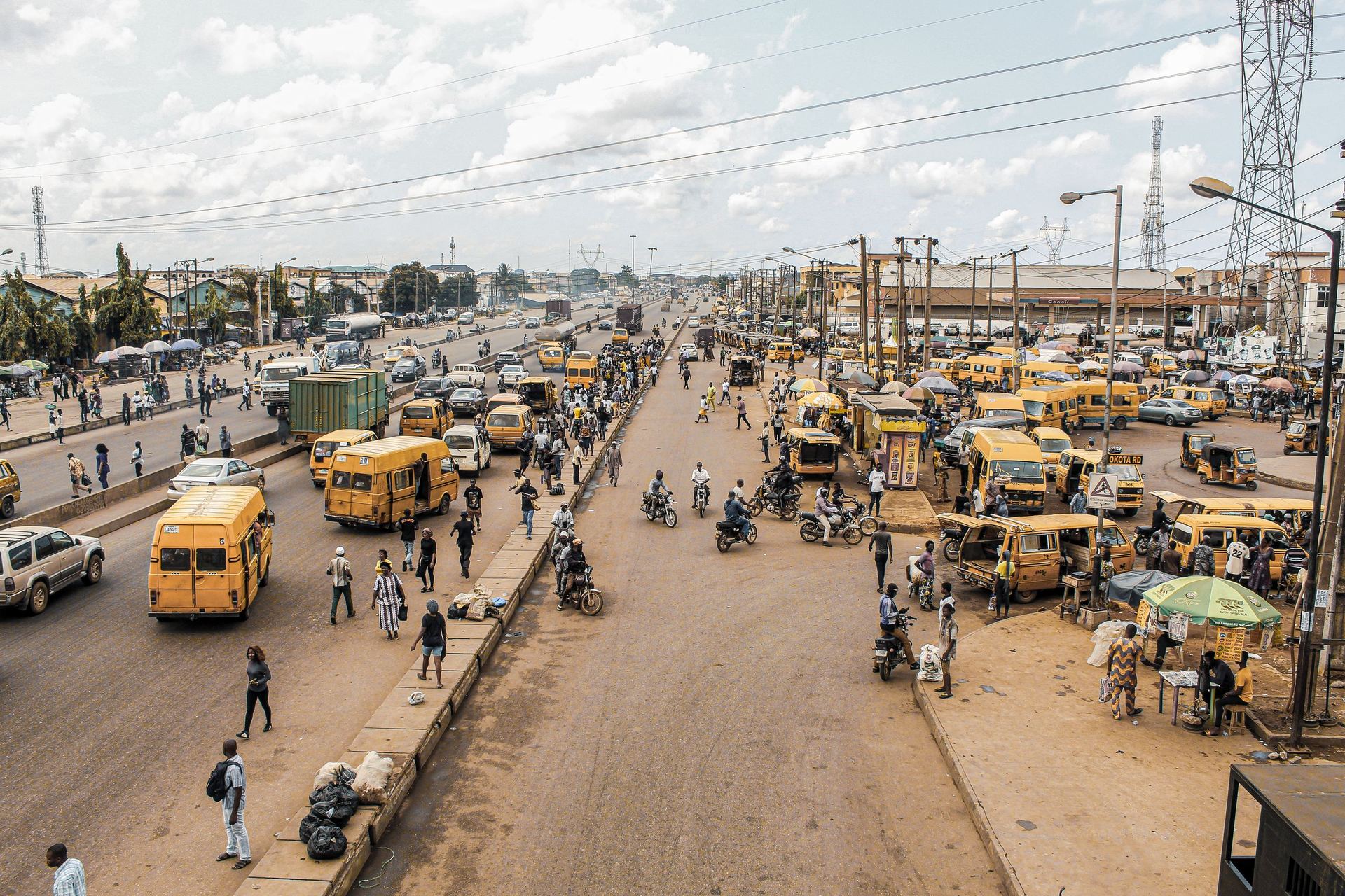 A busy Lagos expressway during the day, a route our response teams cover.